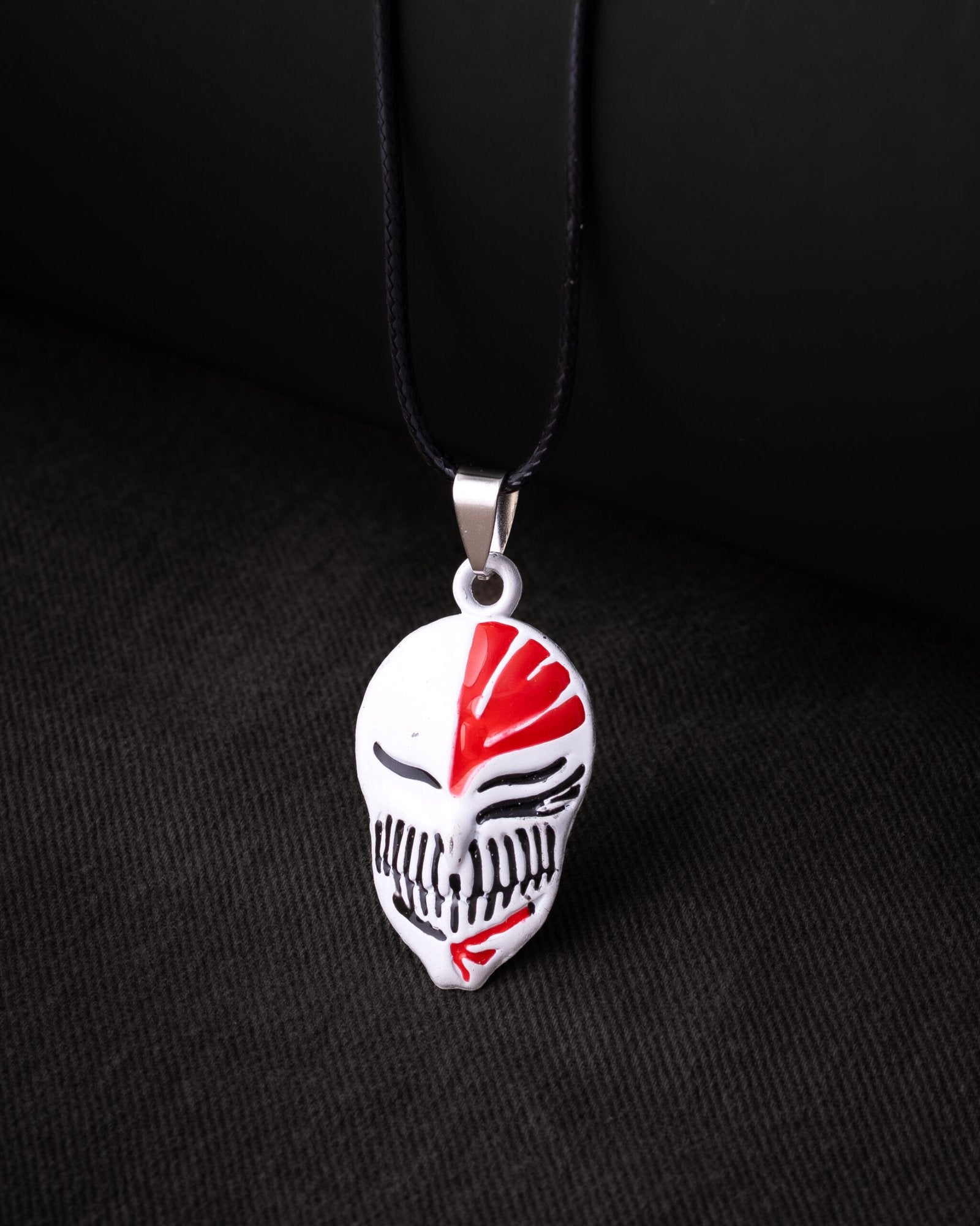Bleach Hollow Mask Necklace