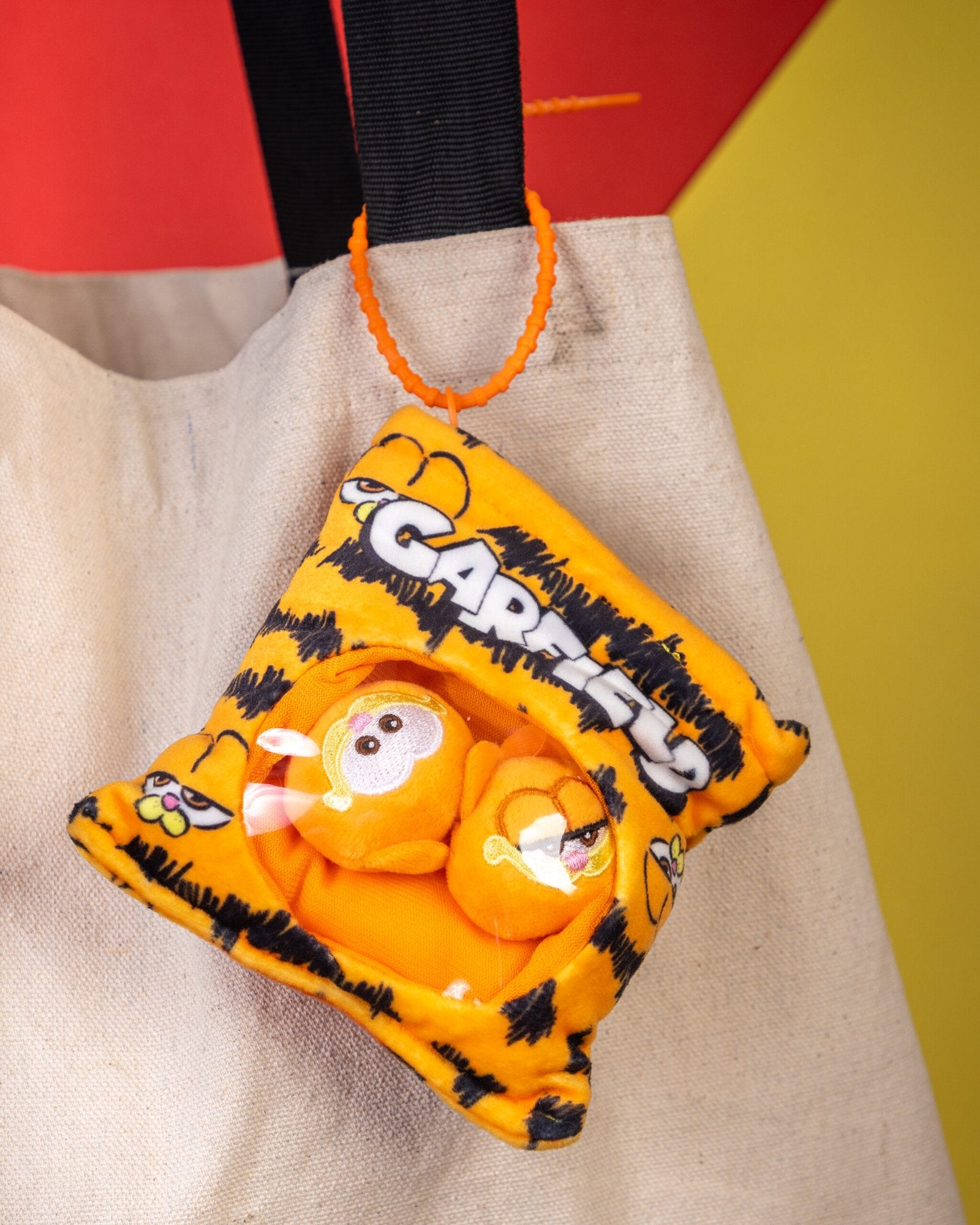 Garfield Pouch Plushie Keychain