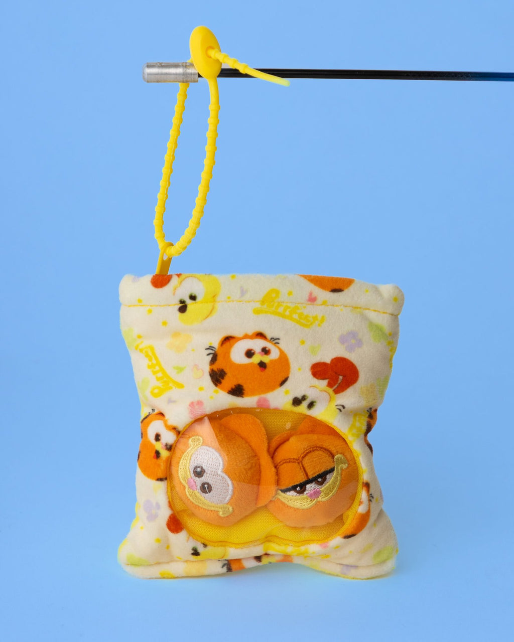 Garfiled v2 Pouch Plushie Keychain