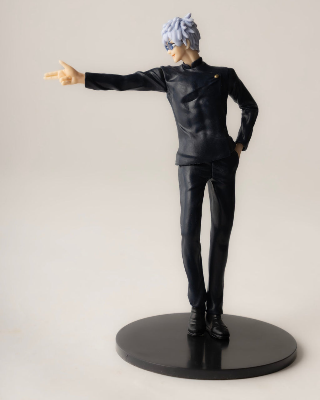 Gojo Satoru Standing Figure