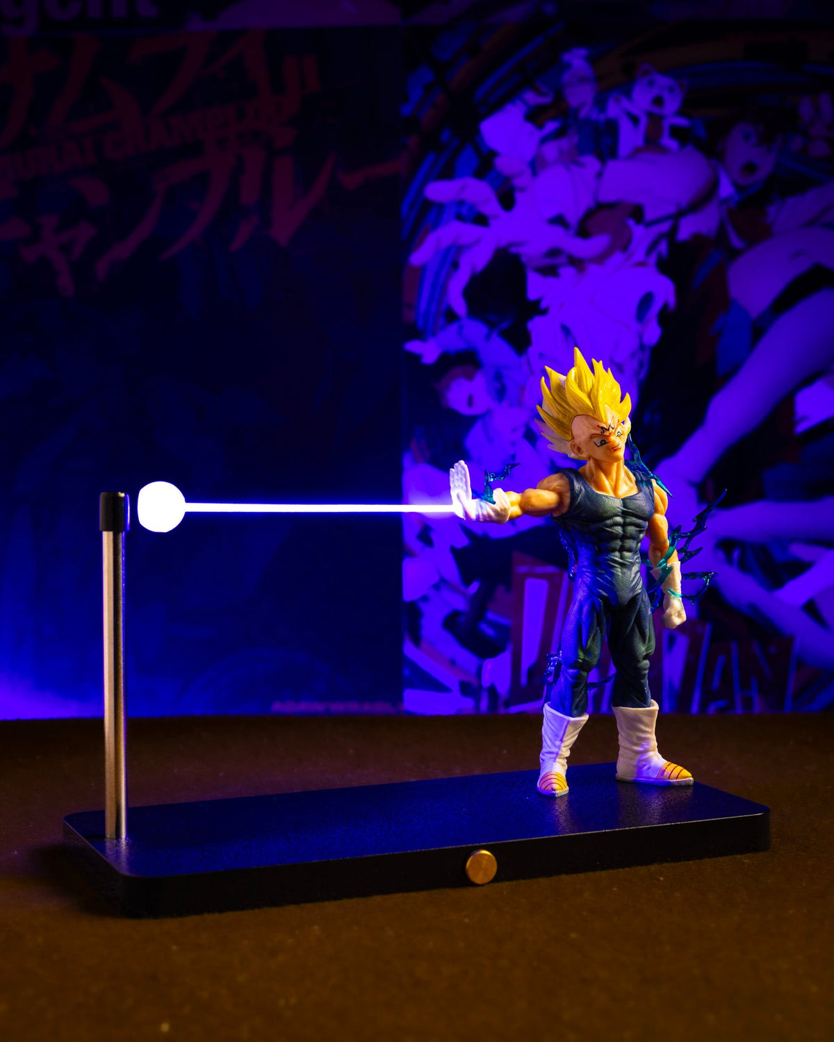 Vegeta Final Flash LED Lamp