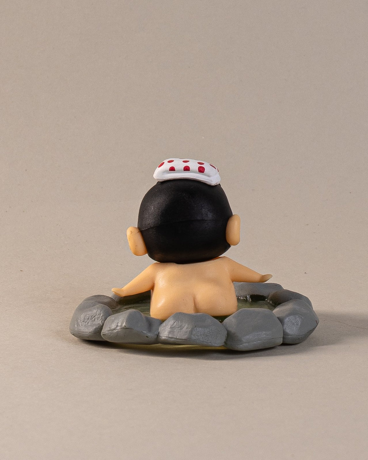 Bathing Shinchan